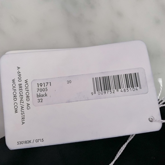 NWT Wolford black velour|ultra suede leggings size 2 - Picture 4 of 6